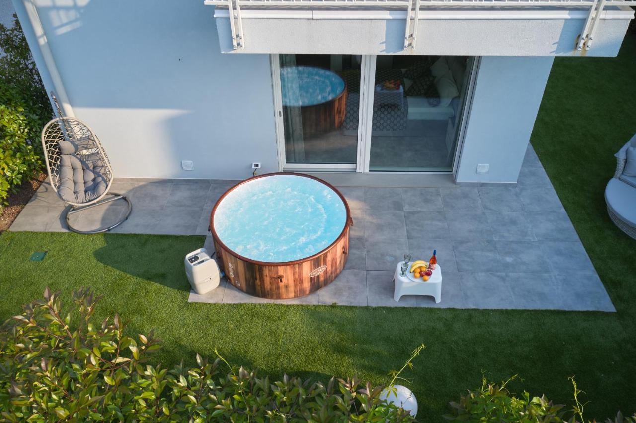 Villa Karolina Desenzano del Garda Eksteriør bilde